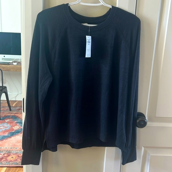 Abercrombie & Fitch Tops - Abercrombie & Fitch Soft AF cozy pullover